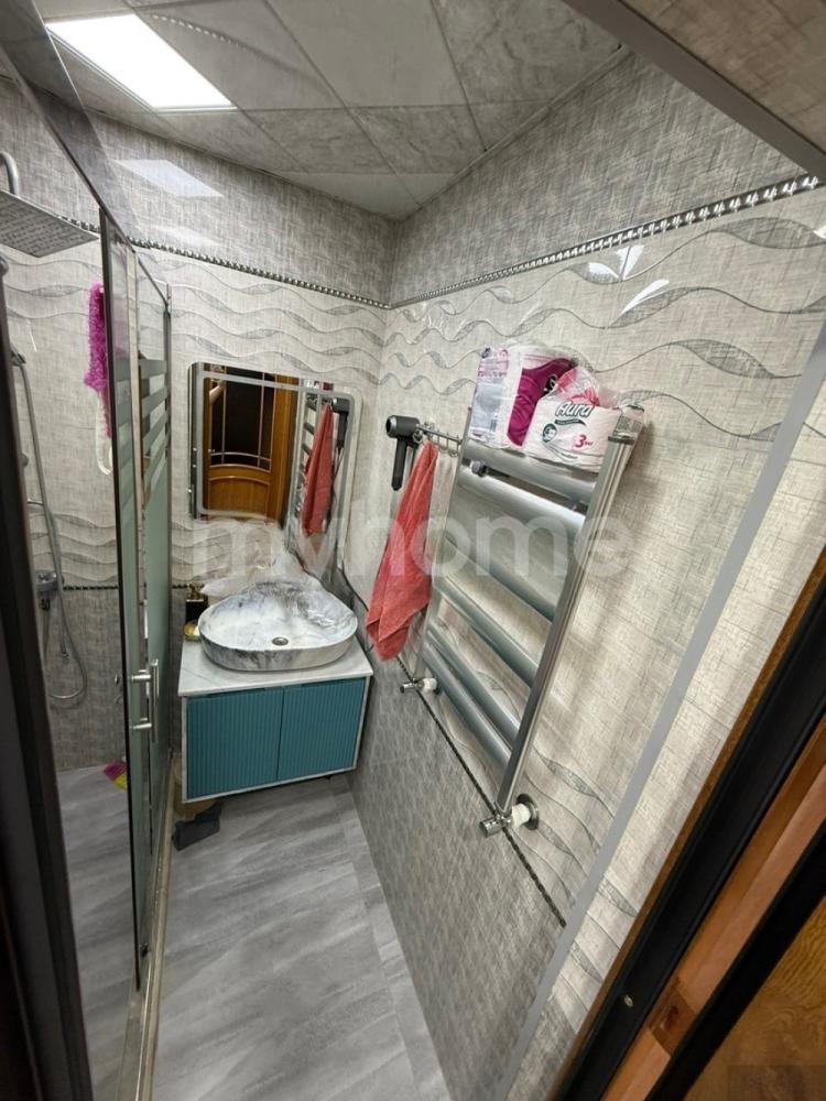 Bakı şəhəri 80m² mənzil satılır
