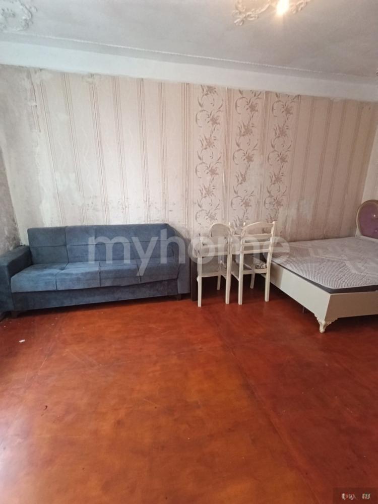 Bakı şəhəri 35m² mənzil kirayə verilir