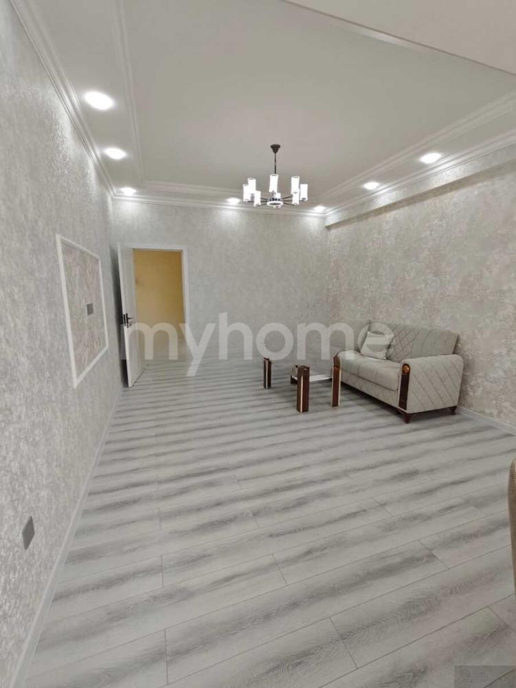 Bakı şəhəri 62m² mənzil satılır