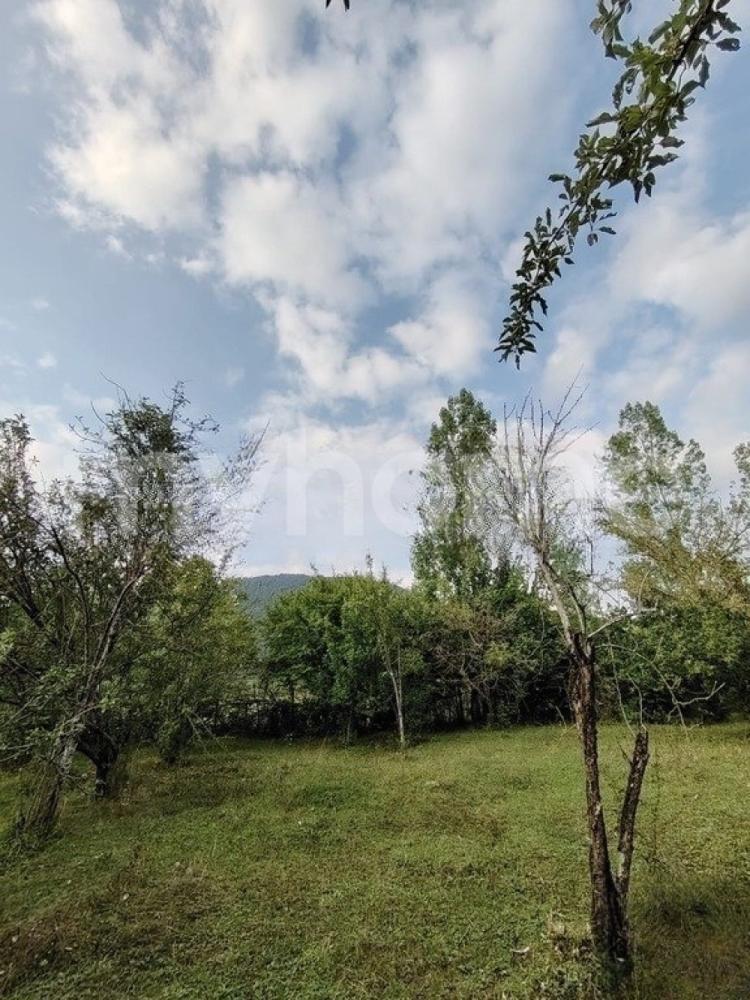 Bakı şəhəri torpaq satılır