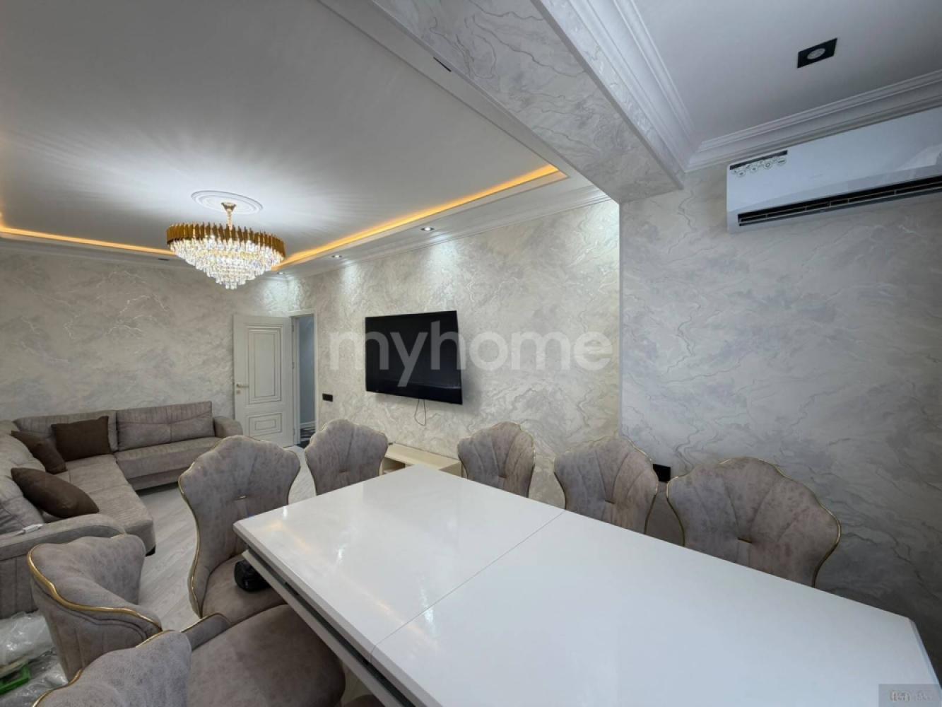 Bakı şəhəri 62m² mənzil satılır