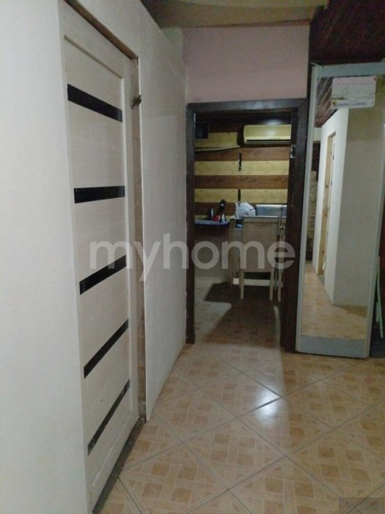 Bakı şəhəri 75m² mənzil kirayə verilir