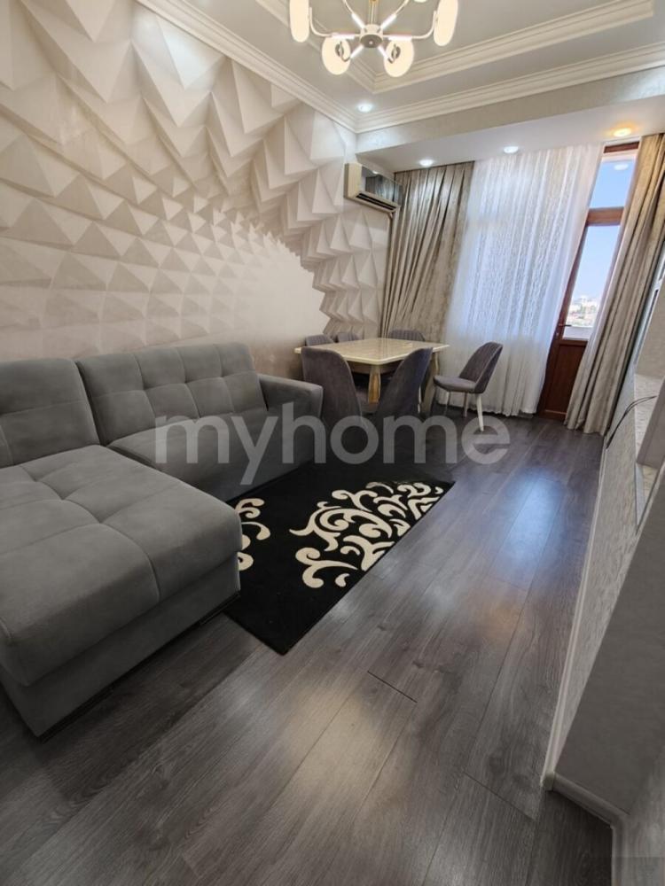 Bakı şəhəri 45m² mənzil kirayə verilir