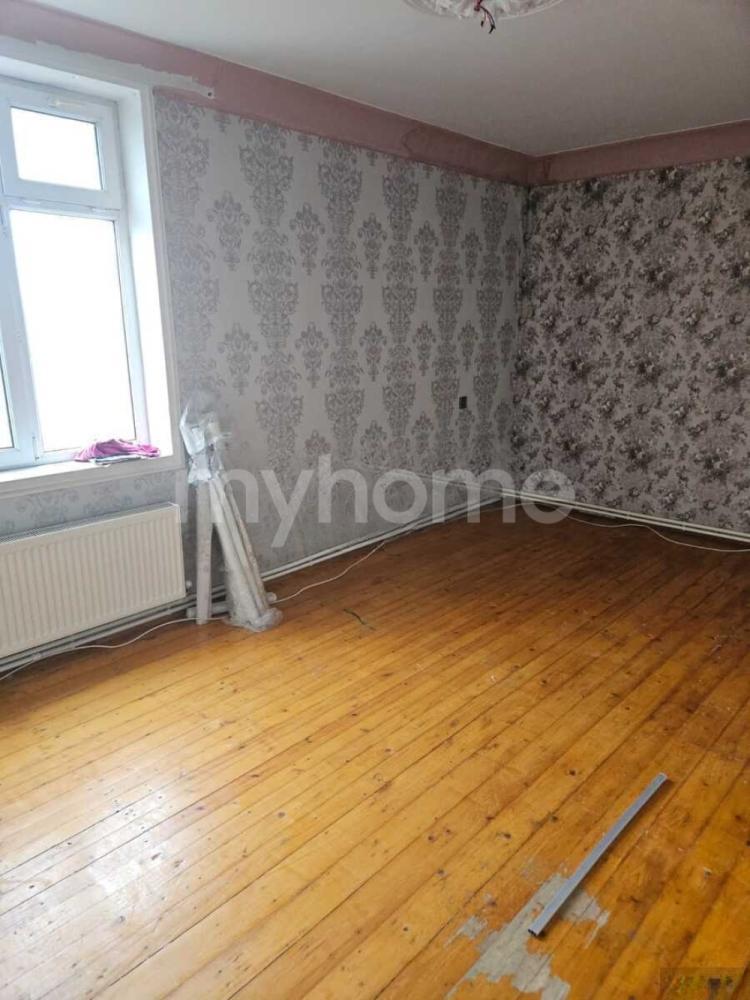 9-cu mikrorayon qəsəbəsi 130m² mənzil satılır