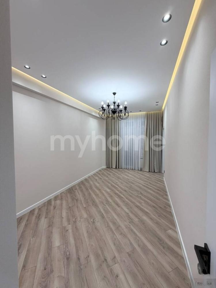 Sumqayıt şəhəri 74m² mənzil satılır