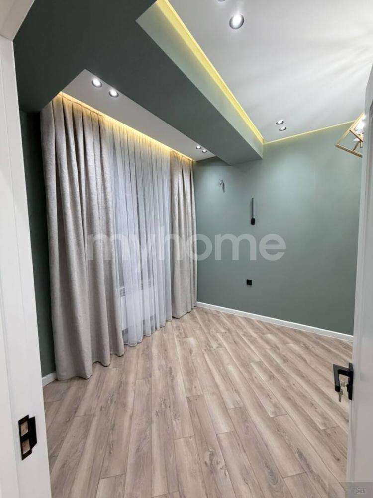 Sumqayıt şəhəri 74m² mənzil satılır