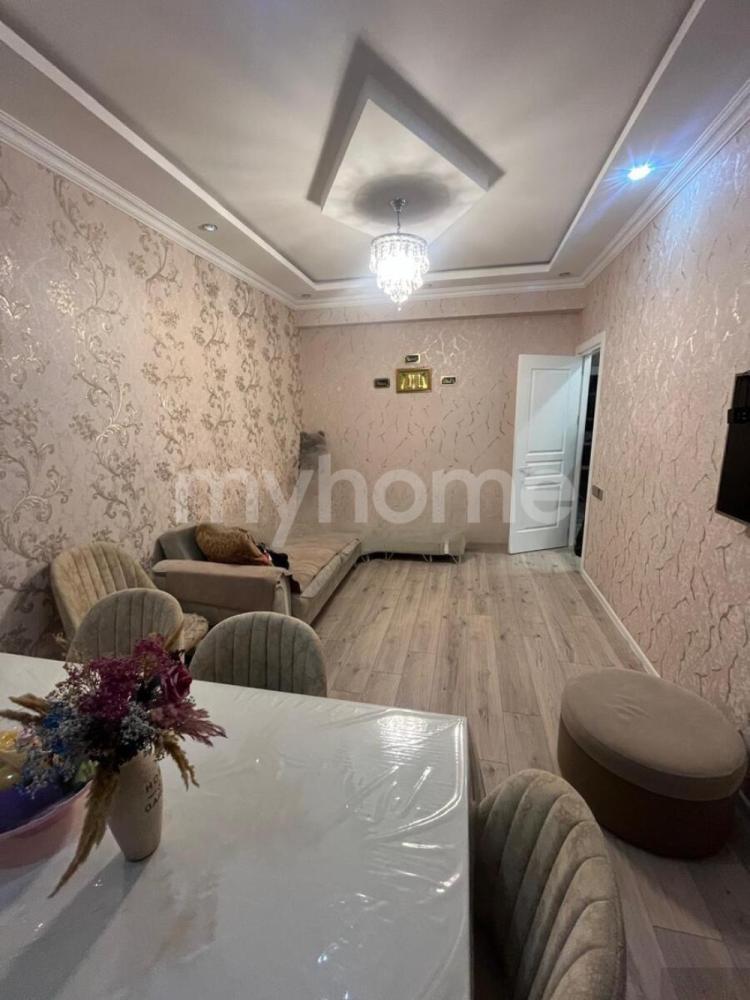 Masazır qəsəbəsi 82m² mənzil satılır