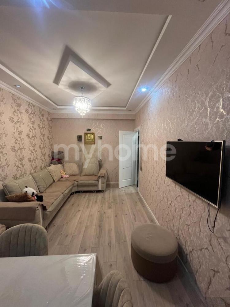 Masazır qəsəbəsi 82m² mənzil satılır