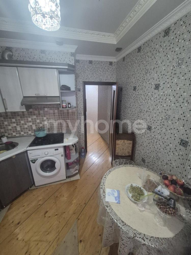 Xırdalan şəhəri 85m² mənzil satılır