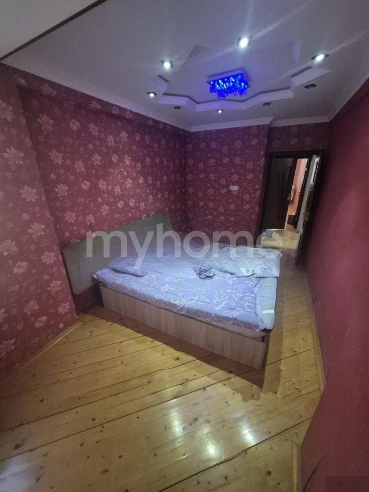Xırdalan şəhəri 85m² mənzil satılır