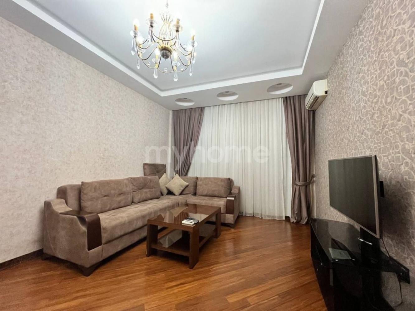 Xətai qəsəbəsi 80m² mənzil kirayə verilir