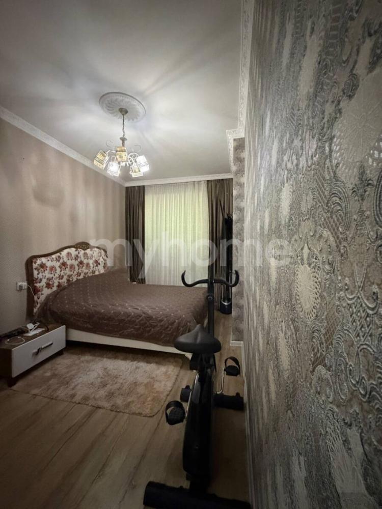 Xırdalan şəhəri 70m² mənzil satılır
