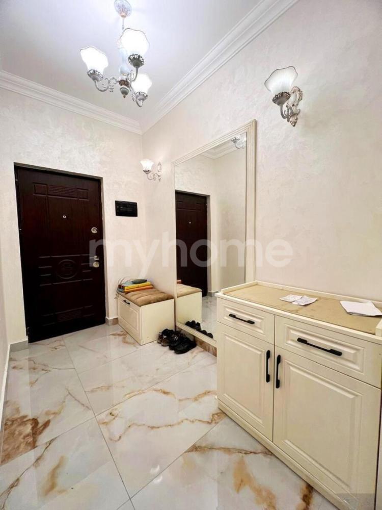Nərimanov qəsəbəsi 80m² mənzil kirayə verilir