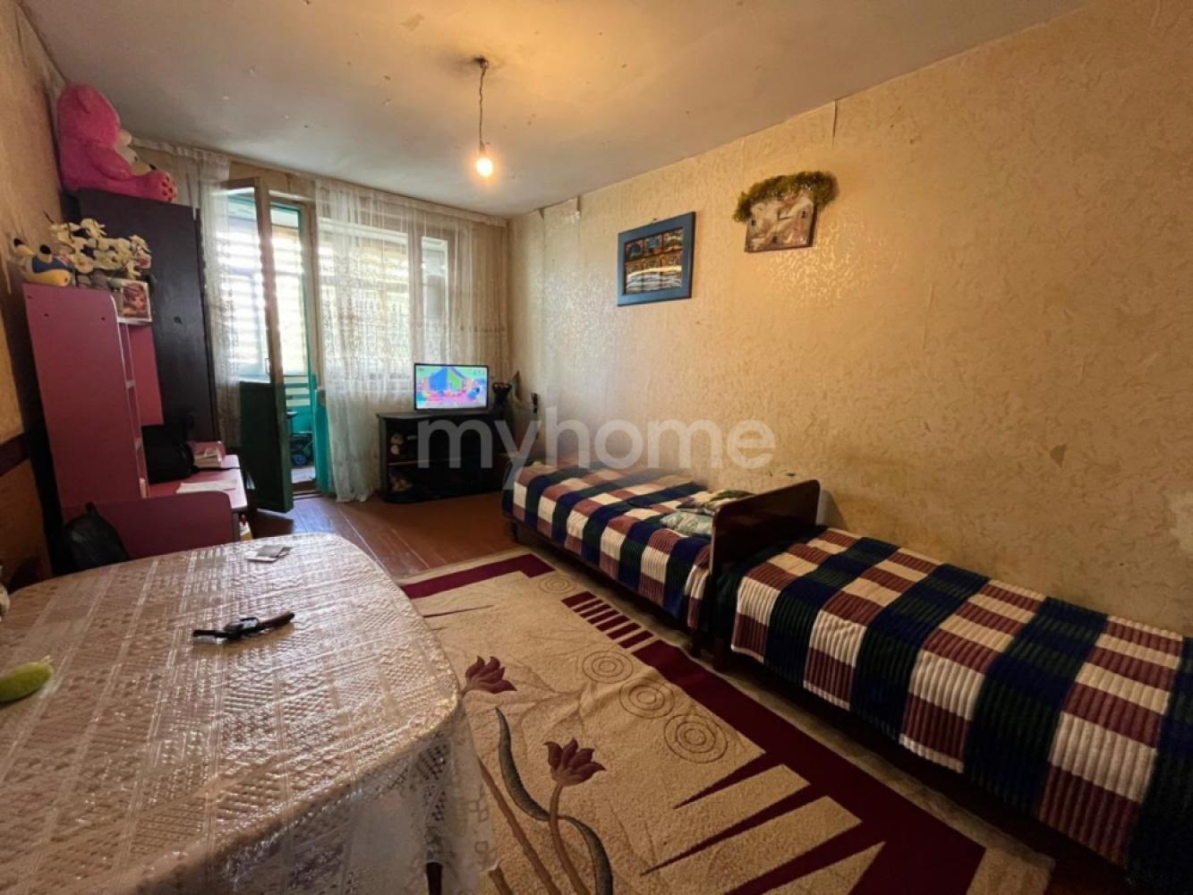 Sumqayıt şəhəri 54m² mənzil satılır