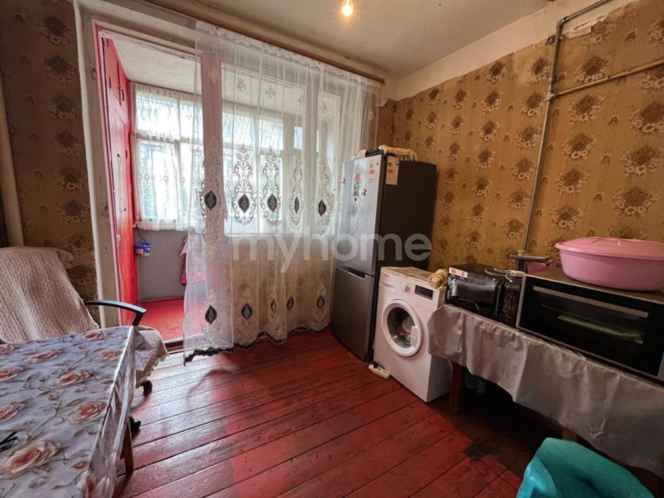 Sumqayıt şəhəri 54m² mənzil satılır