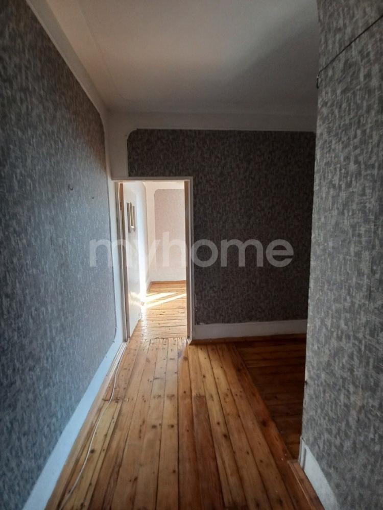 9-cu mikrorayon qəsəbəsi 36m² mənzil satılır