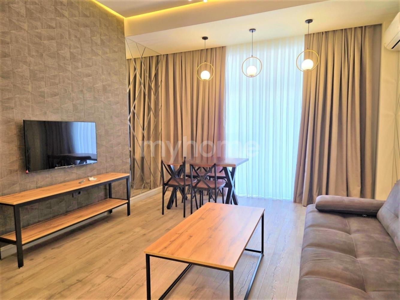 Bakı şəhəri 100m² mənzil kirayə verilir