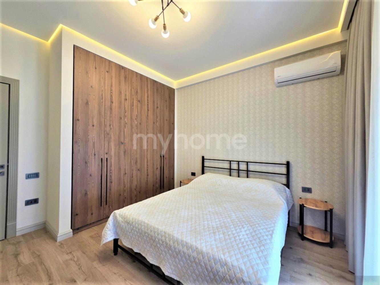 Bakı şəhəri 100m² mənzil kirayə verilir