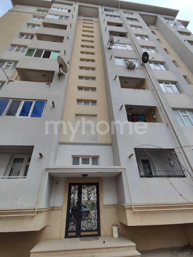 Xocəsən qəsəbəsi 95m² mənzil satılır