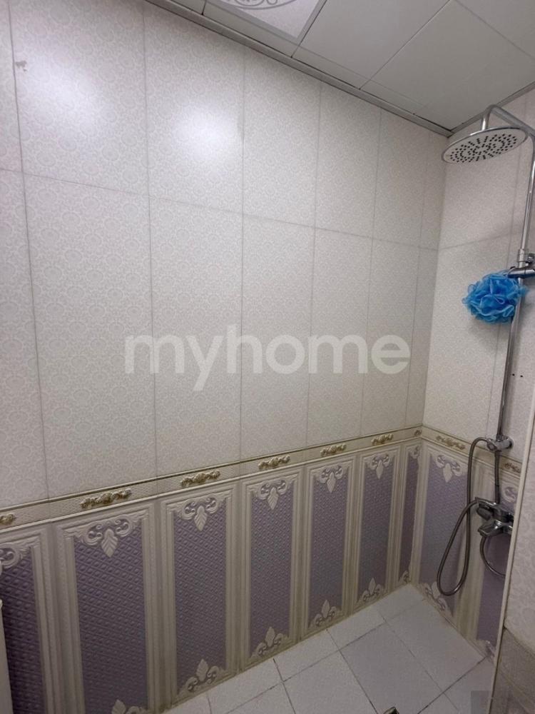 Badamdar qəsəbəsi 82m² mənzil satılır