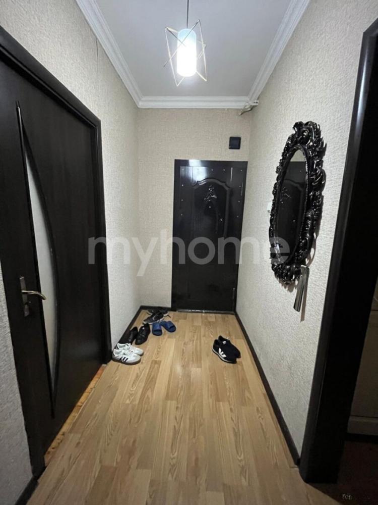 Sumqayıt şəhəri 74m² mənzil satılır