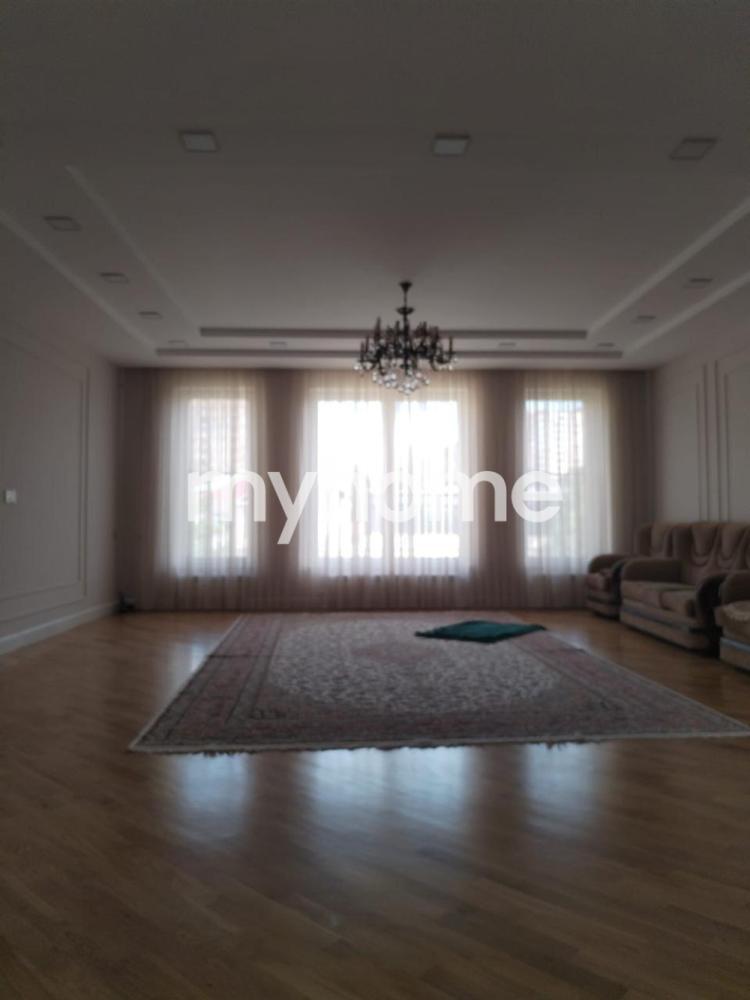 Xırdalan şəhərində 550m² həyət evi satılır Xırdalan şəhərində 550m² həyət evi satılır