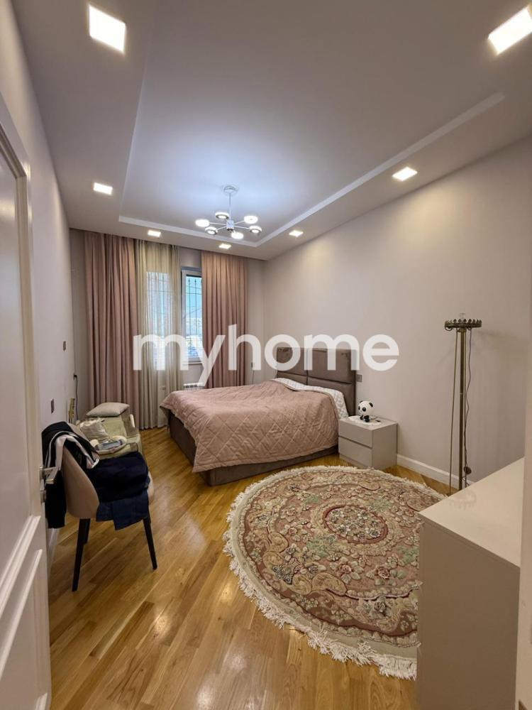 Xırdalan şəhərində 550m² həyət evi satılır Xırdalan şəhərində 550m² həyət evi satılır