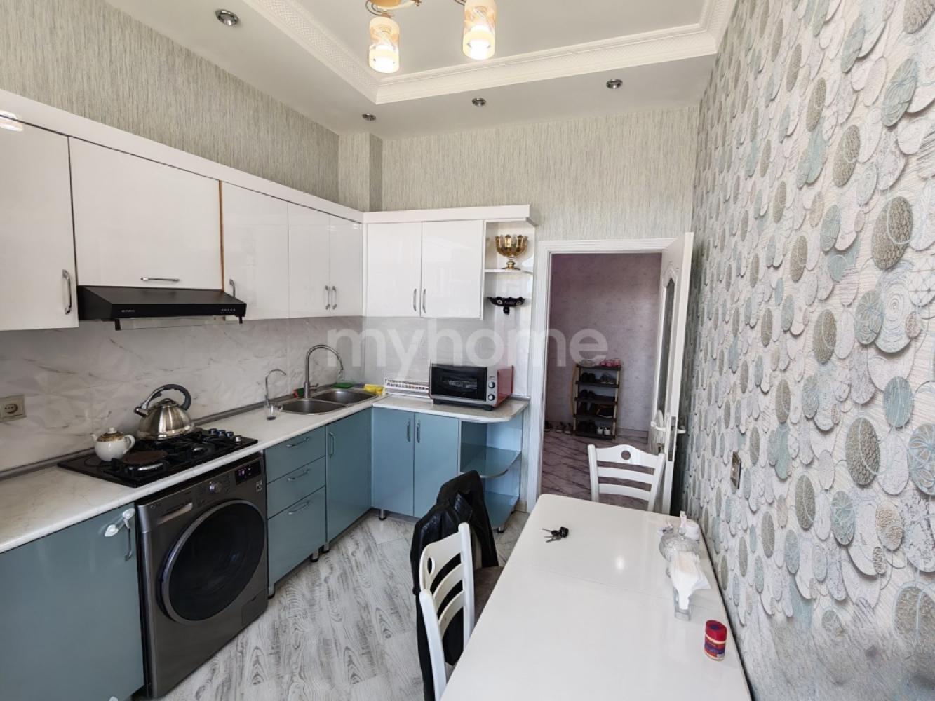 Xırdalan şəhəri 70m² mənzil satılır