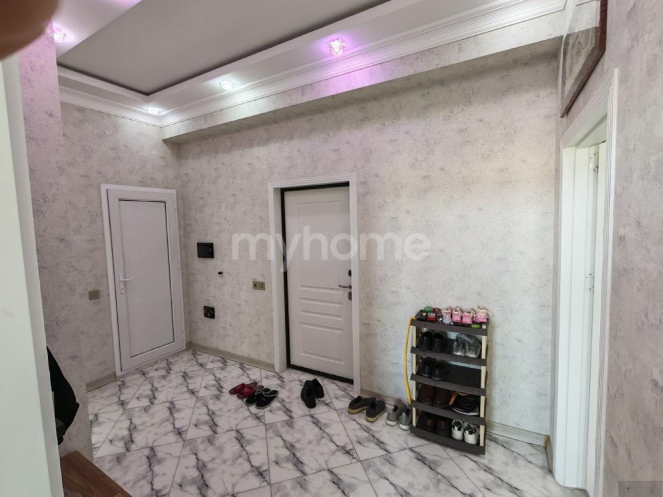 Xırdalan şəhəri 70m² mənzil satılır