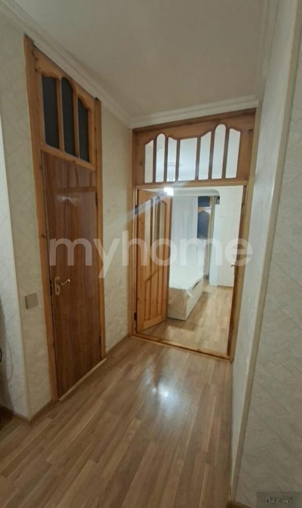 Bakı şəhəri 38m² mənzil satılır