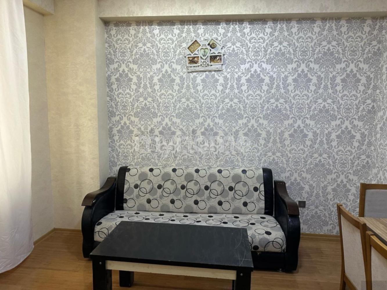 Sumqayıt şəhəri 42m² mənzil satılır