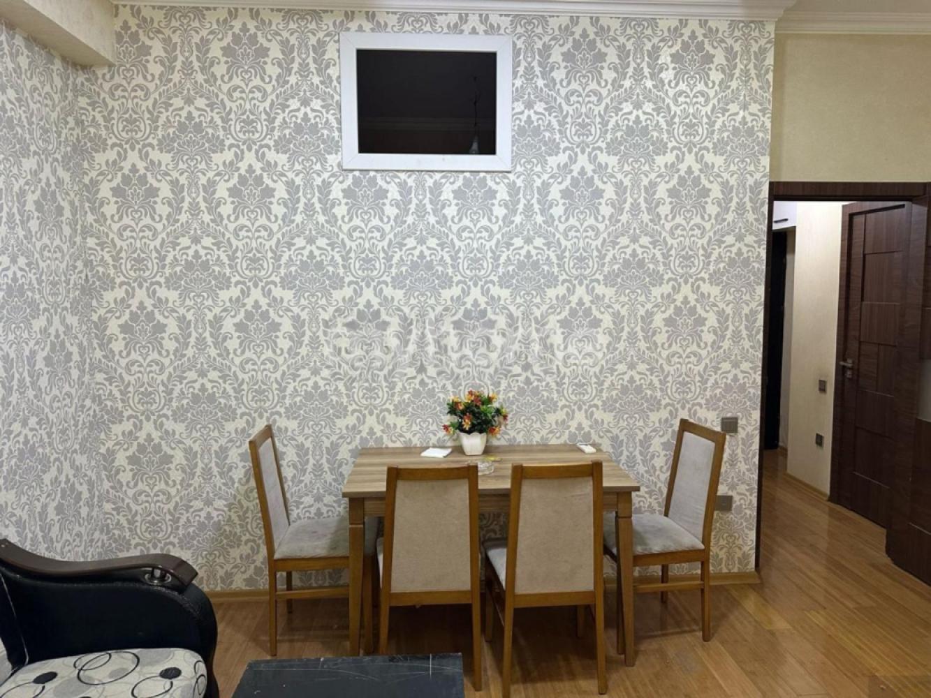 Sumqayıt şəhəri 42m² mənzil satılır