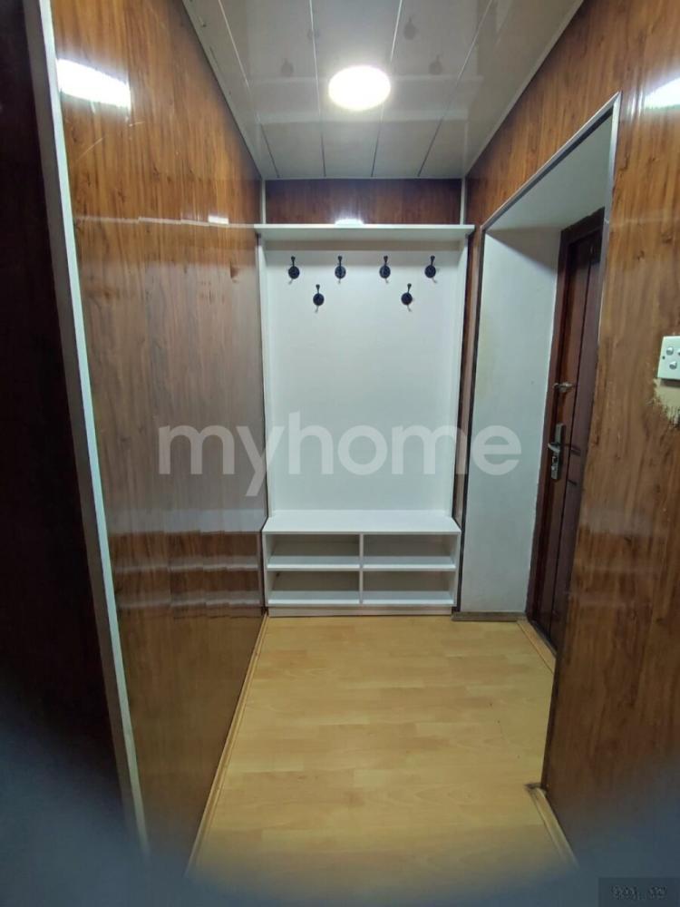 Yasamal qəsəbəsi 70m² mənzil satılır