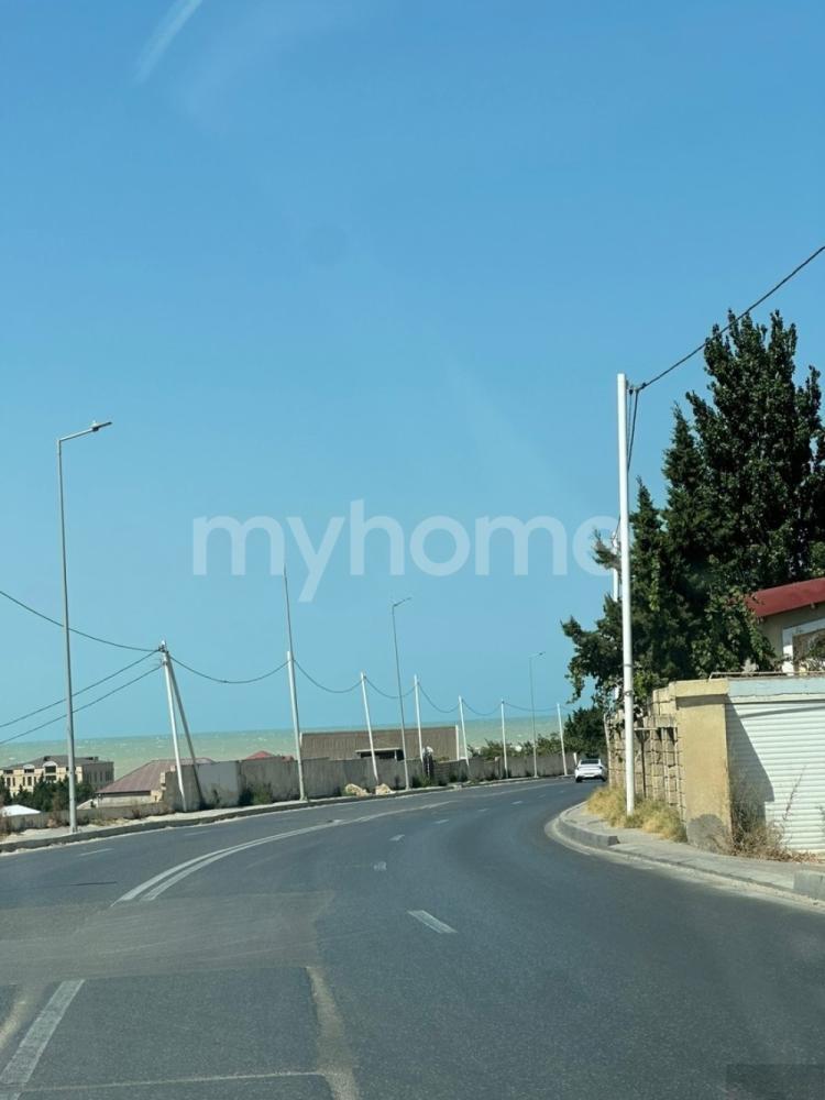 Novxanı qəsəbəsi torpaq satılır
