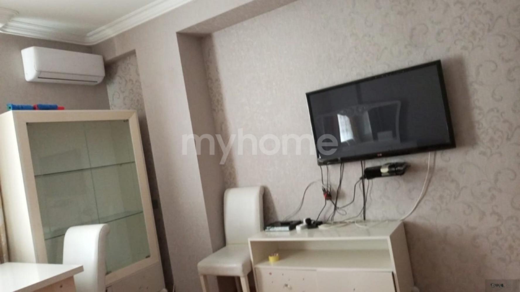 Masazır qəsəbəsi 63m² mənzil kirayə verilir