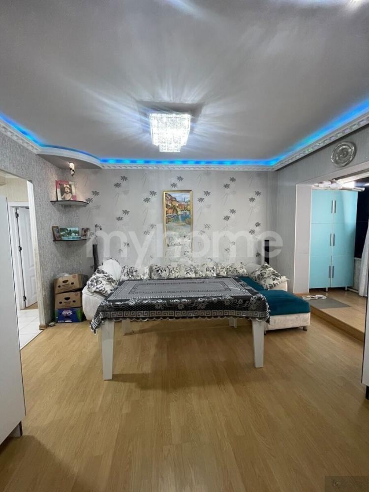 Buzovna qəsəbəsi 95m² mənzil satılır