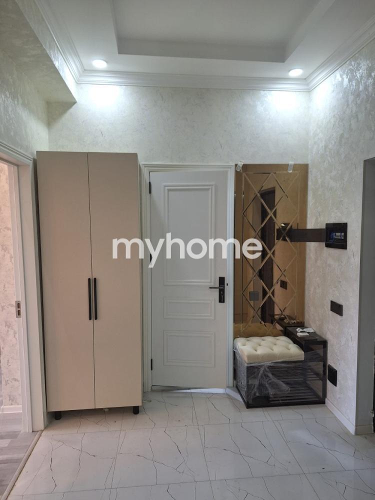 Masazır qəsəbəsində 74m² mənzil satılır Masazır qəsəbəsində 74m² mənzil satılır