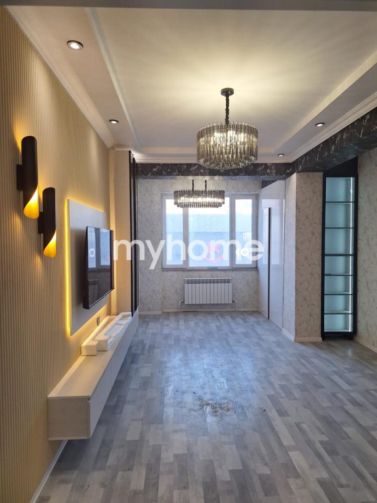 Masazır qəsəbəsi 74m² mənzil satılır