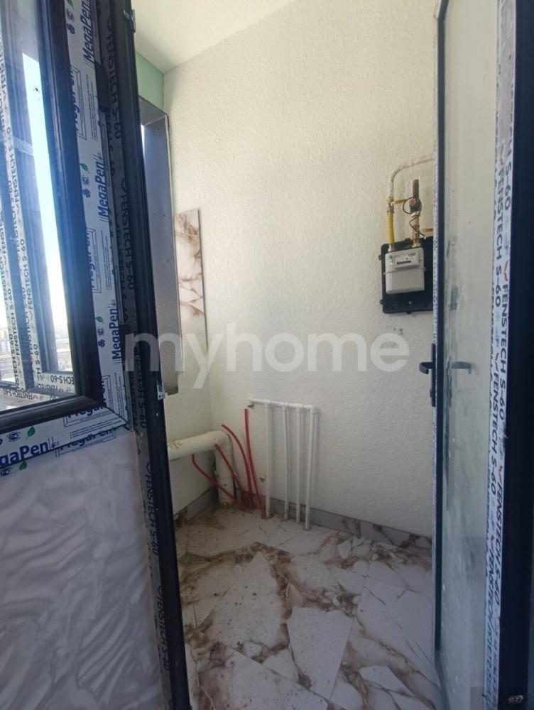 Xırdalan şəhəri 47m² mənzil satılır