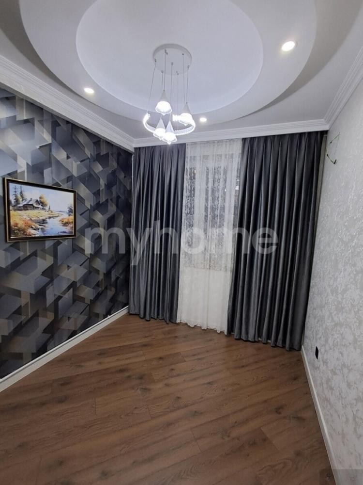 Masazır qəsəbəsi 42m² mənzil satılır