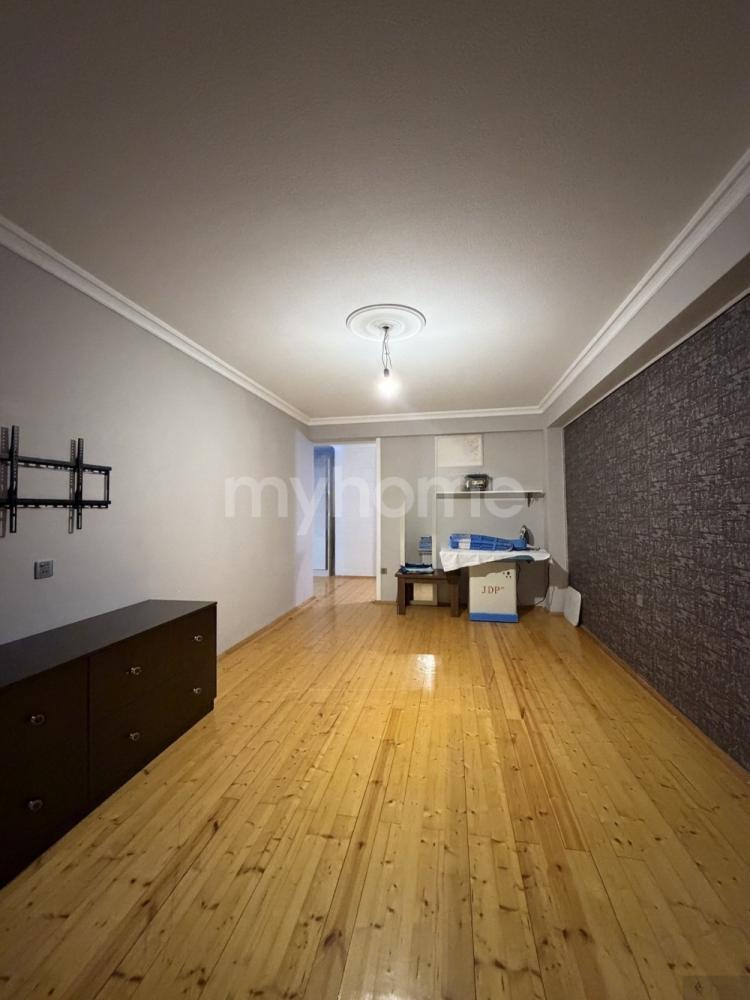 Bakıxanov qəsəbəsi 113m² mənzil satılır