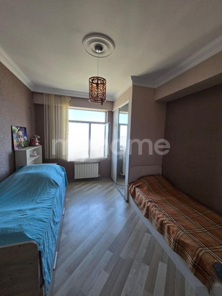 Sumqayıt şəhəri 136m² mənzil satılır