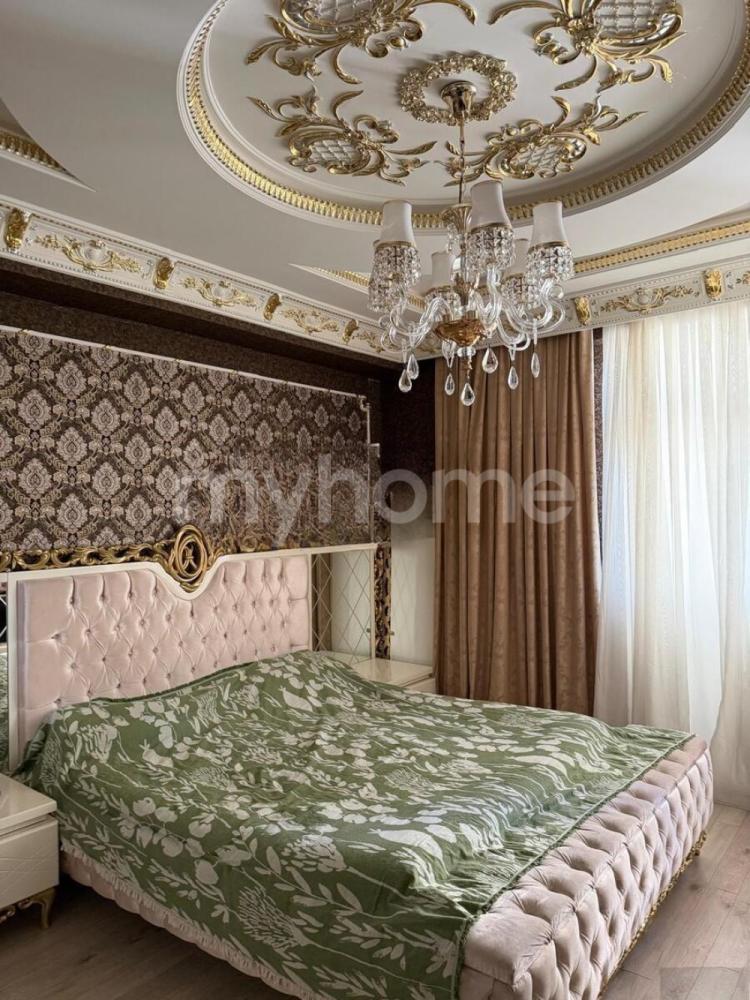 Yeni Yasamal qəsəbəsi 128m² mənzil satılır