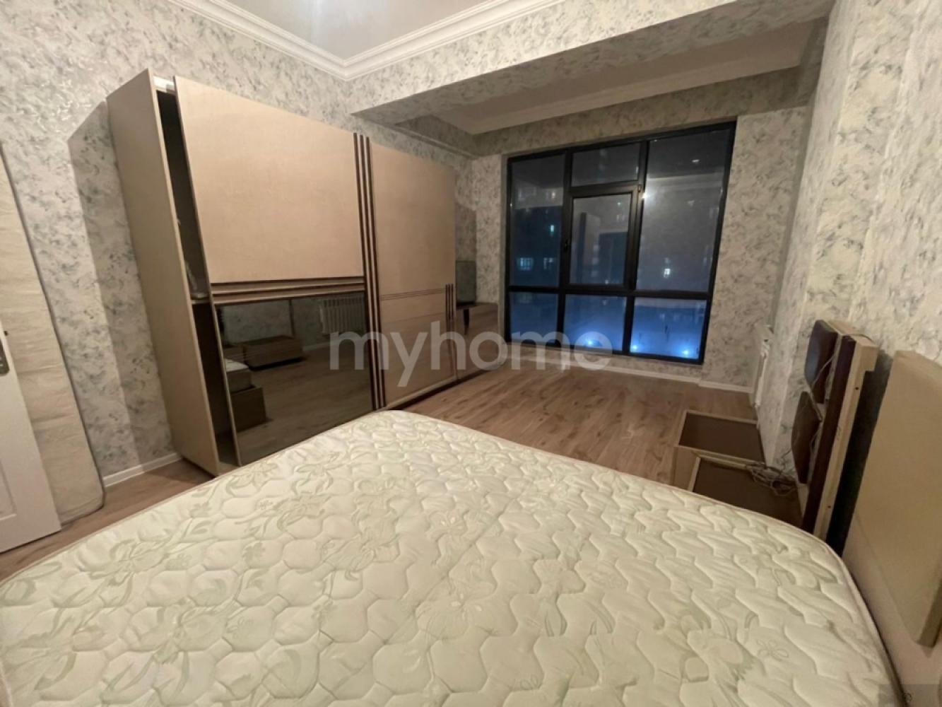 Sumqayıt şəhəri 75m² mənzil kirayə verilir