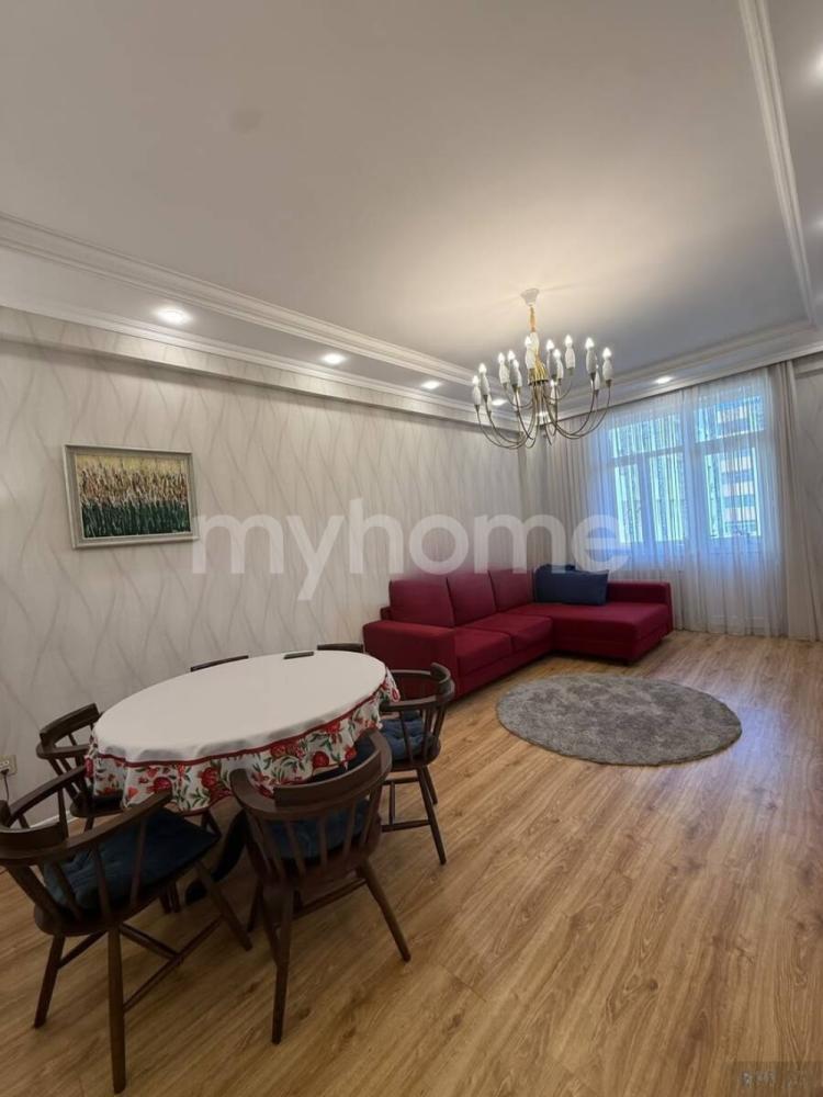 Bakı şəhəri 95m² mənzil satılır
