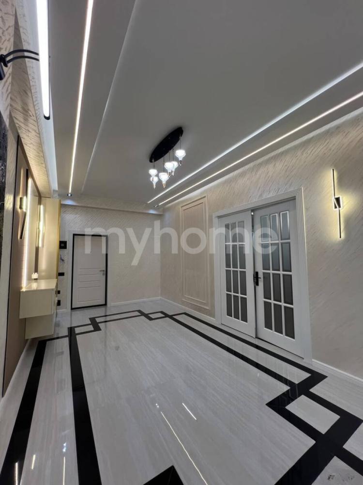 Bakı şəhəri 117m² mənzil satılır