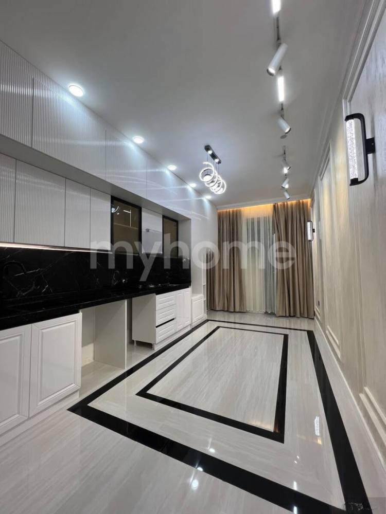 Bakı şəhəri 117m² mənzil satılır