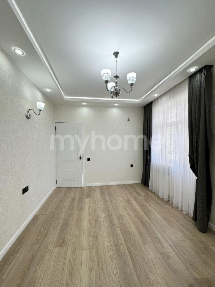 Bakı şəhəri 60m² mənzil satılır