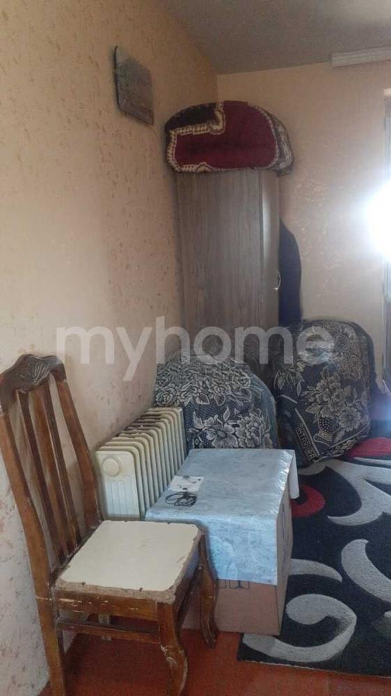 Maştağa qəsəbəsi 60m² mənzil satılır