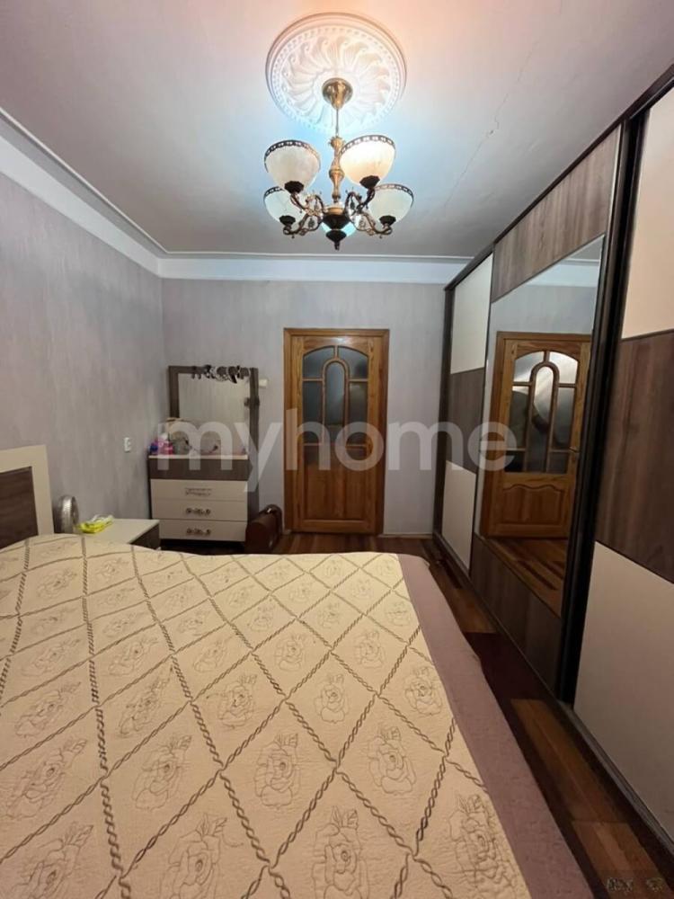 Sumqayıt şəhəri 50m² mənzil satılır